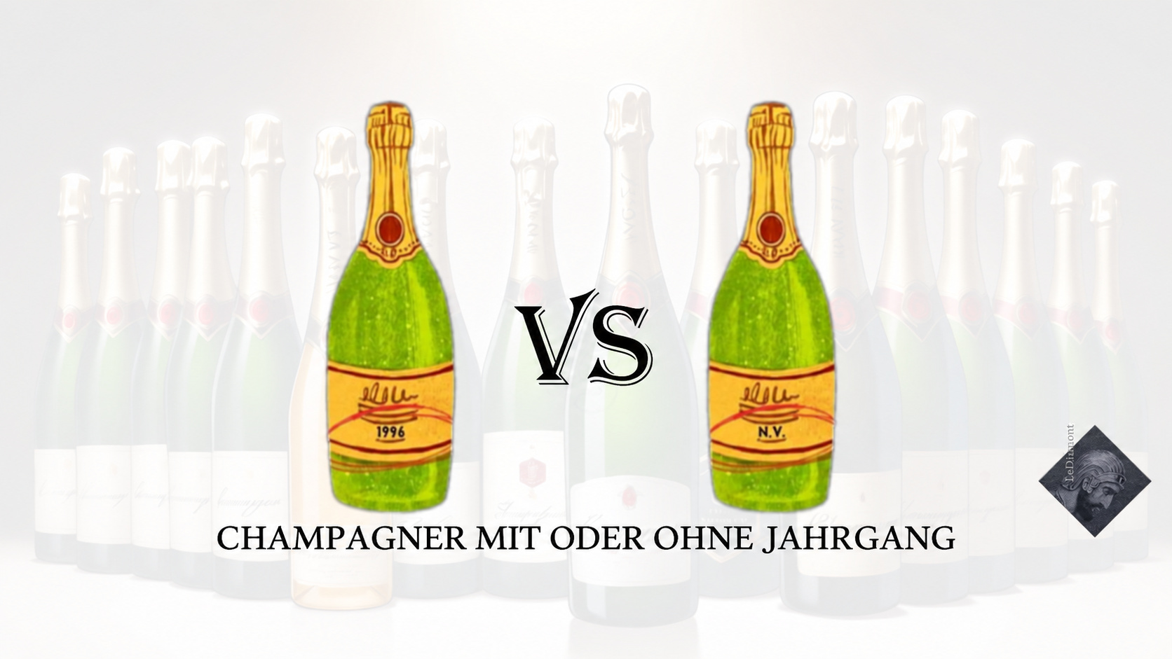 Zwei Champagnerflaschen mit und ohne Jahrgang im Vergleich